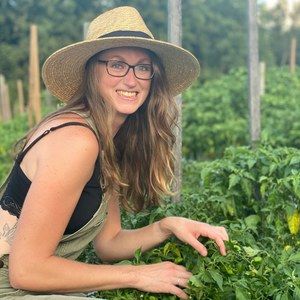 Meet your Posher, Rebekah